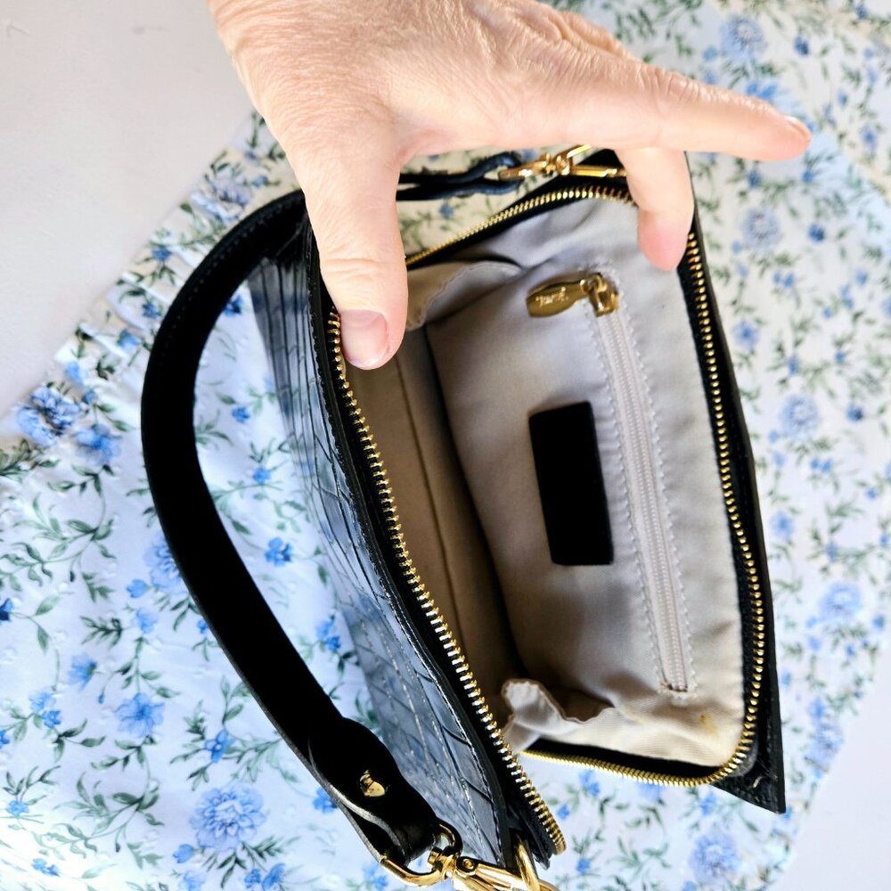 purse - Picture 4 of 4